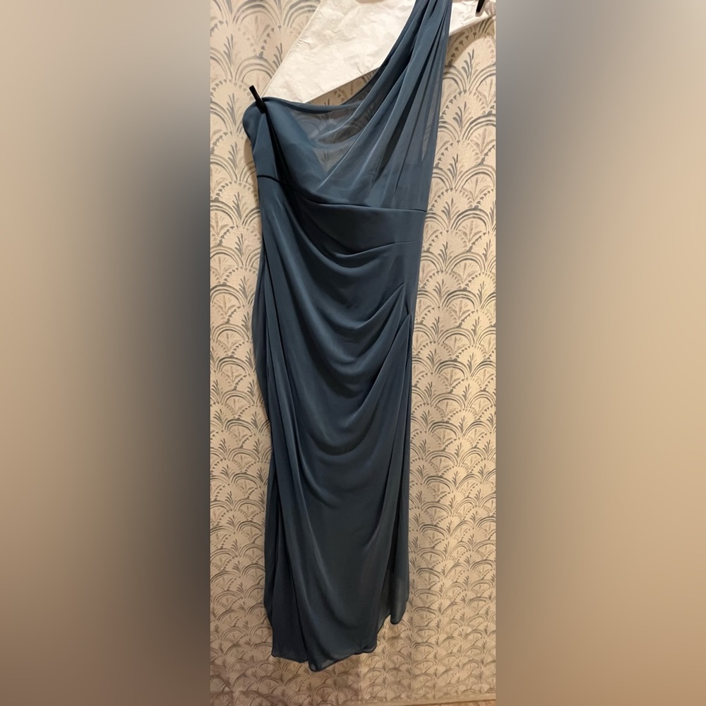 David’s Bridal Bridesmaid Dress: Style # F19074STEELBLU